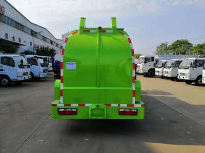 好車推薦:國六東風(fēng)大多利卡8方餐廚垃圾車多少錢一輛,潲水廚余垃圾車價(jià)格(湖北五環(huán)專用汽車制造)